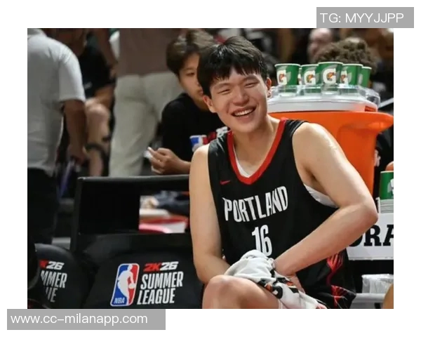 杨瀚森NBA杯赛最后时刻登场表现平平仅获1篮板未能得分