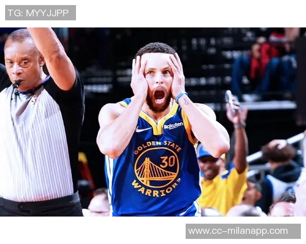 狄龙在比赛中表现出色半场10投7中砍下19分三分球命中率高达50 狄龙在比赛中表现出色半场10投7中砍下19分三分球命中率高达50