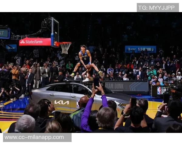 四年三冠成就辉煌A史密斯呼吁NBA球队考虑哈蒙执教机会